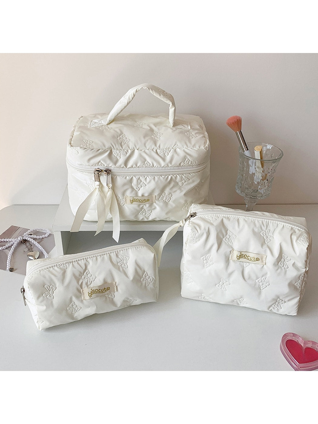 Cosbai - Minimal Embossed Storage Makeup Bag