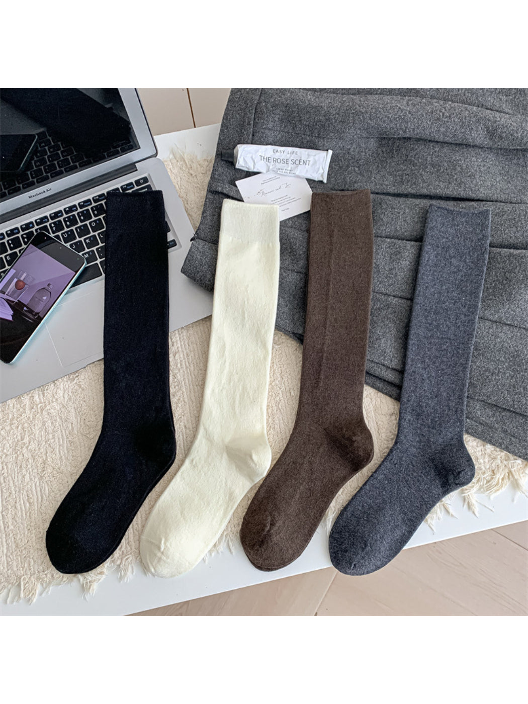Rufia - Solid Color Knee High Socks