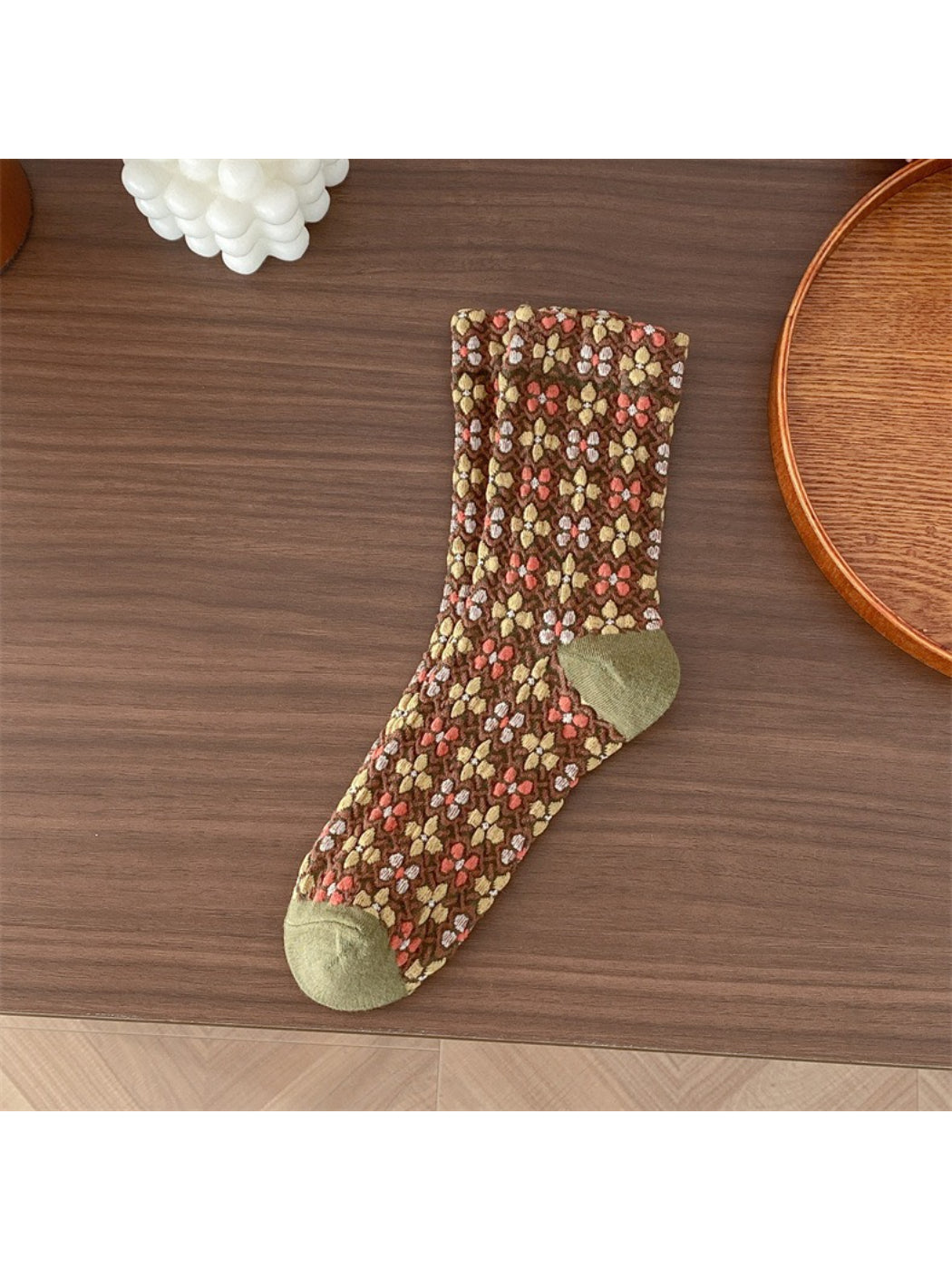 Rufia - Retro Woven Floral Crew Socks