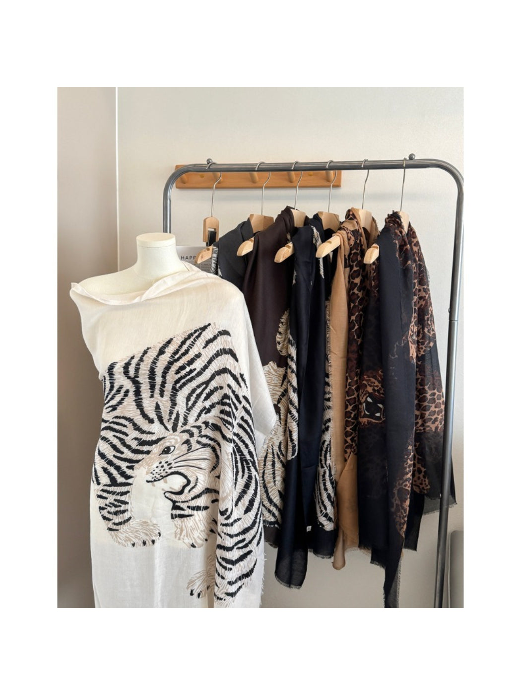Scarvii - Wild Animal Print Shawl