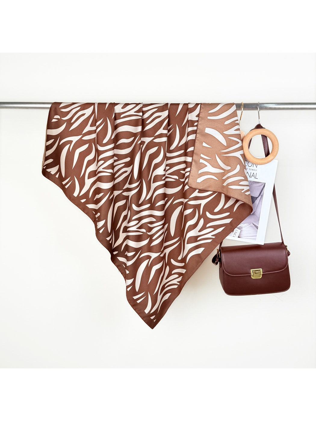 Scarvii - Retro Zebra Print Fashion Square Scarf
