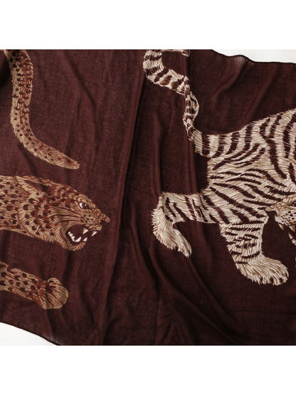 Leopard burgundy scarf overview with large tiger and leopard motifs