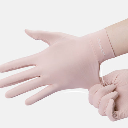 Top view of Classic Sunscreen Summer Gloves highlighting finger design