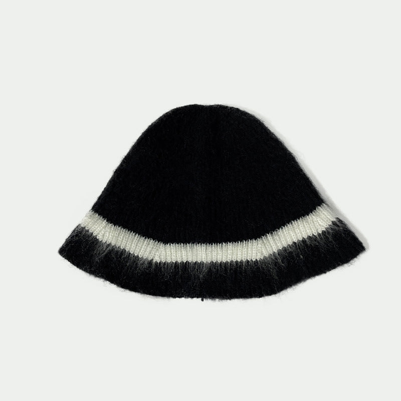 Haila - Knitted Furry Bucket Hat